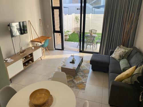 Fotografie z fotogalerie ubytování BellaMare on 2nd v destinaci Port Elizabeth
