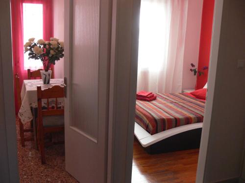 Eleni Apartments 2