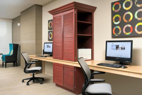 Home2 Suites by Hilton Denver International Airport Image