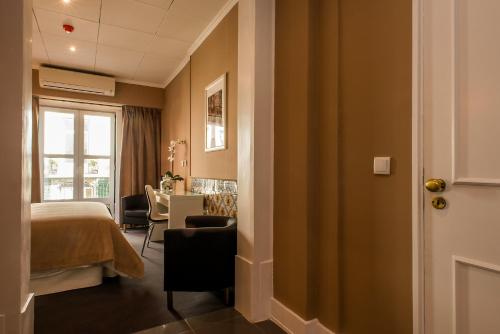 PH Downtown Suites