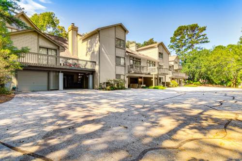 a large driveway in front of a house at Keowee Key Condo with Lake Access and Community Pools! in Salem