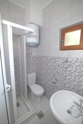 Imagen de la galería de LaPlam Apartments, en Sutomore