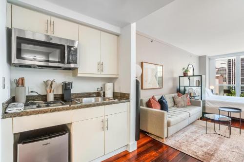 Renovated Coconut Grove Studio includes Parking photo 9