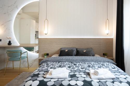 La Dolce Vita,LUX Designer decorated, Free parking