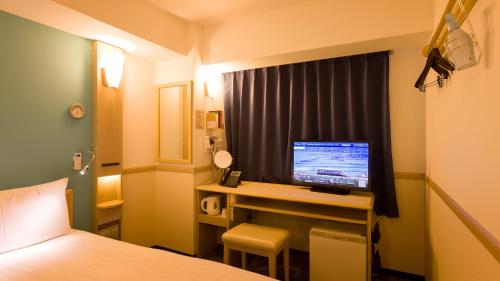 TV o dispositivi per l'intrattenimento presso Toyoko Inn Osaka Hankyu Juso-eki Nishi-guchi No.2