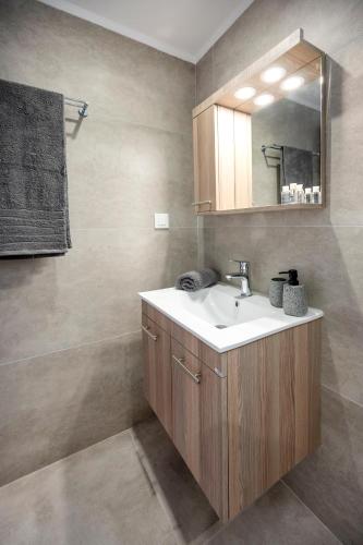 2 bedroom apartment KosHomes1
