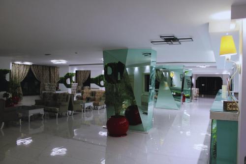 Ο χώρος του λόμπι ή της ρεσεψιόν στο Senza Grand Santana Hotel - Ultra All Inclusive