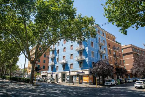 Green Apartmente S Camillo - 2 Bedroom Apartment with Garden and BBQ - by Holiday Homes Rome