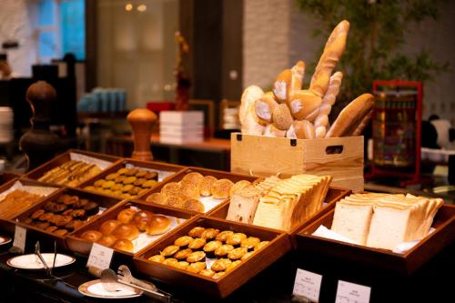 Mad på resortet eller i nærheden