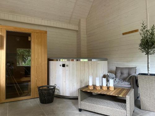 Imagen de la galería de Duży całoroczny domek - dwie łazienki, balia, en Zwierzyniec