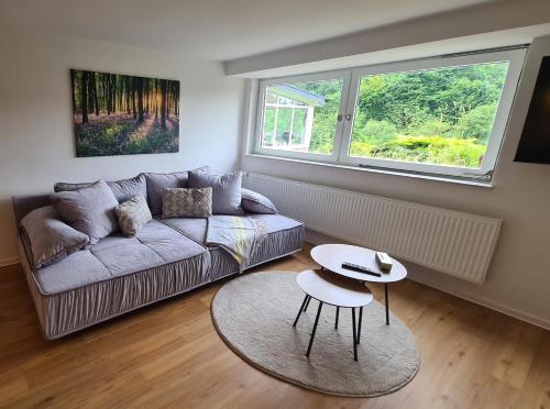 Ruang duduk di Valley Chalet mit Sauna u Bergblick
