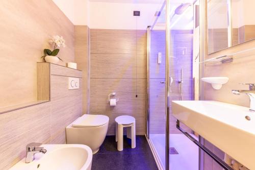 Koupelna v ubytování Hotel La Perla
