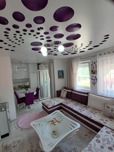 Ένα ή περισσότερα κρεβάτια σε δωμάτιο στο Apartman PETRA LUX