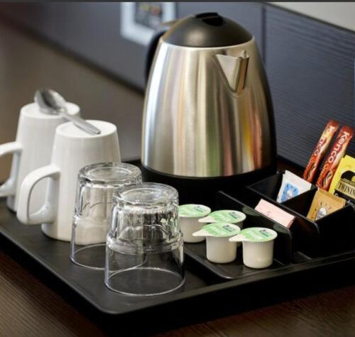Tetera y cafetera en Hotel Đại An An