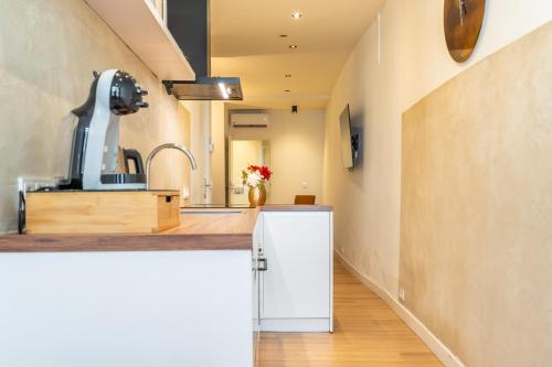 Η κουζίνα ή μικρή κουζίνα στο Stylish studio in the heart of Breda city center