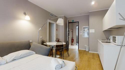 Central & Modern Porta Vittoria-Duomo apartments by Rentopolis