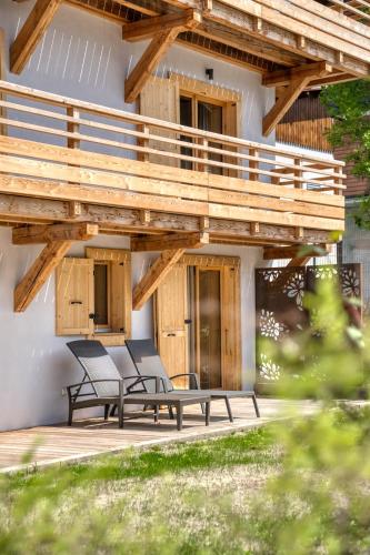 Balkón nebo terasa v ubytování Flocons de Sel - Relais & Chateaux