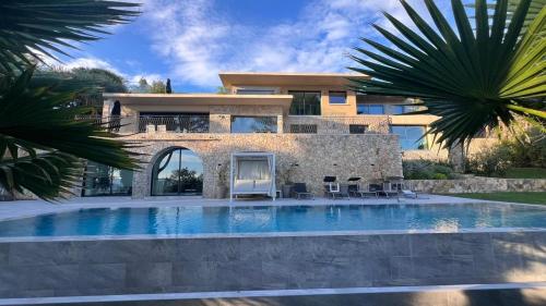 Villa Vue Mer Contemporaine avec,piscine, Hammam Jacuzzi