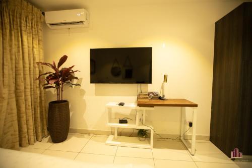 Gallery image of Gem of Embassy Gardens in Accra