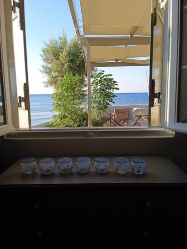 Gallery image of Cozy Beachfront Escape in Lilikas in Lilikás