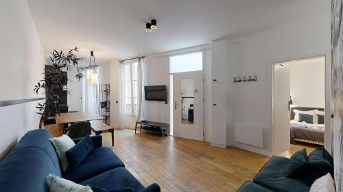 Bluestay 9 - Charmant appartement à Paris 11