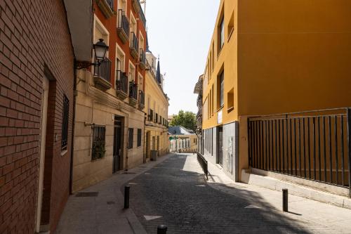 Piso en La Latina para 6 huéspedes con 2 dormitorios y AC