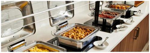 Mâncare la sau în apropiere de acest hotel