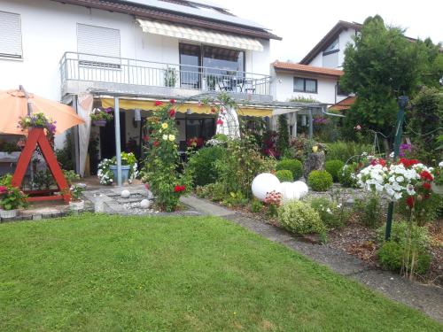 Taman di luar Schwäbische Alb