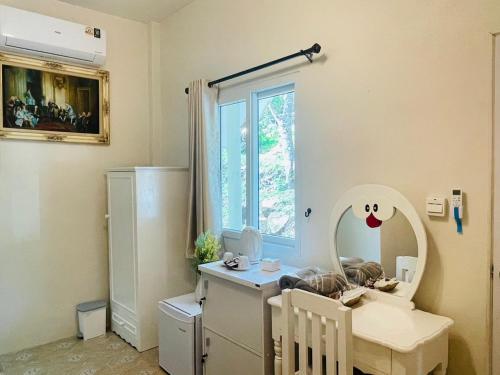 Η κουζίνα ή μικρή κουζίνα στο ปางสูงเฮาส์ pangsung house บ้านระเบียงดาว