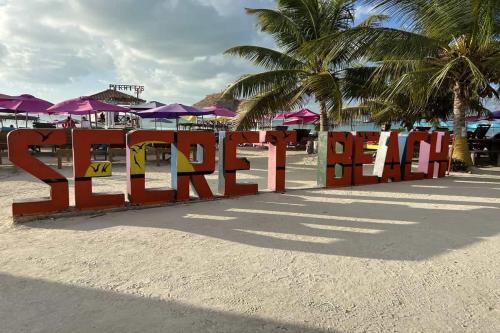 Gambar di galeri bagi White Sands Cove A03-Oceanfront 2 Bedroom by Stay Floreo di San Pedro