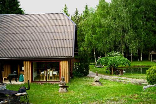 Gallery image of Miško pasaka in Babrungėnai