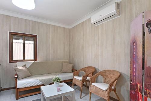 Bessa - Casinha Típica do Porto com dois quartos