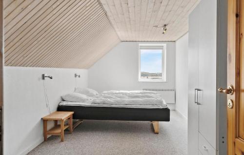 Ένα ή περισσότερα κρεβάτια σε δωμάτιο στο Six-Bedroom Holiday Home In Thyholm