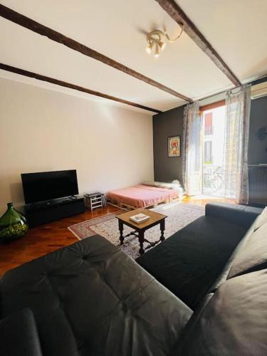 Sempione appartamento comfort con balcone a Milano