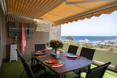 Vistas al Mar junto a la Playa 2D