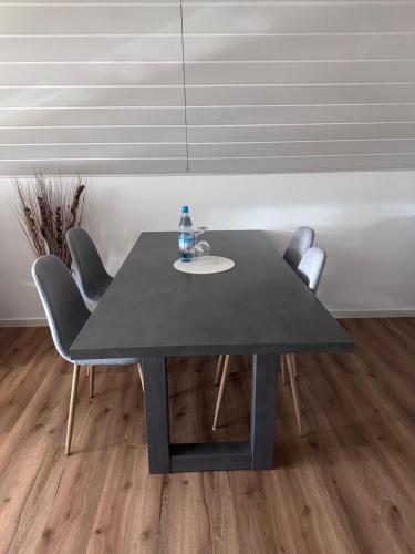 Φωτογραφία από το άλμπουμ του Gemütliche Ferienwohnung in Rödermark σε Rödermark