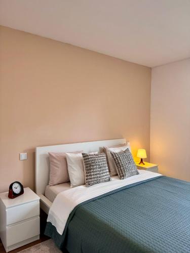 Кровать или кровати в номере Casa de Campo - Country House - Esposende