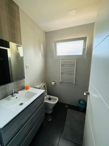 Amplio y cómodo apartamento en Ciudad Lineal
