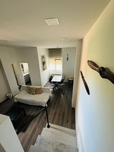 Amplio y cómodo apartamento en Ciudad Lineal