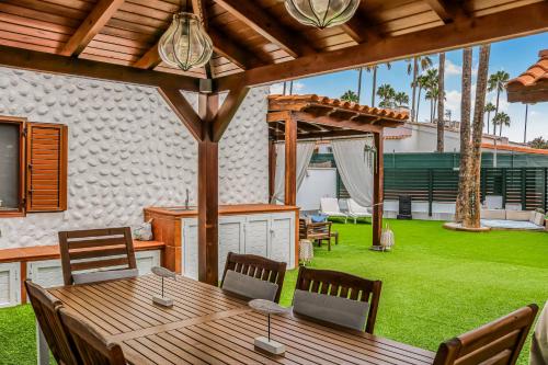 Lux 2BR Maspalomas Pool Terrace