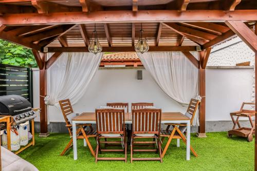 Lux 2BR Maspalomas Pool Terrace
