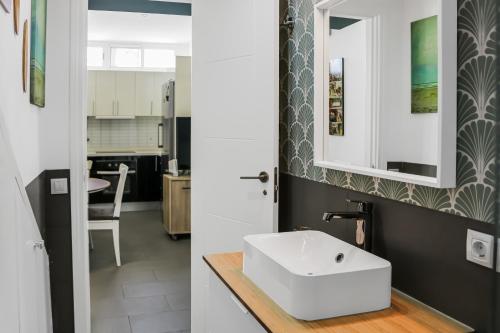 Lux 2BR Maspalomas Pool Terrace