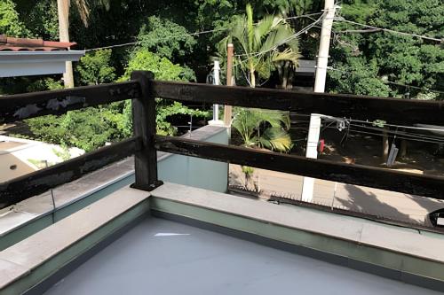 Mansão Adalgisa Vista Deslumbrante Estadia Luxuosaにあるバルコニーまたはテラス