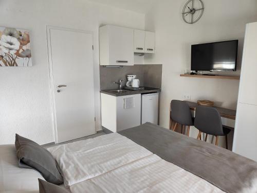 Božica -great location by the sea