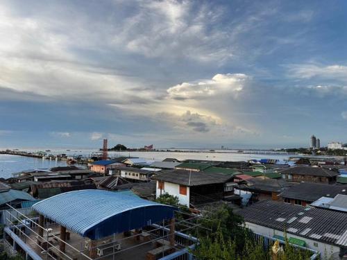 Landskap semula jadi dekat dengan apartmen
