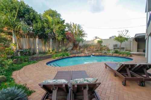 Kolam renang di atau dekat dengan Oyster Tide B&B and Self-Catering