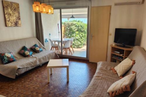 T1 comfort with parking and garden