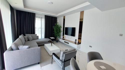Ruang duduk di Sea View Apartment - Panorama, Long Beach, Iskele, Cyprus Island