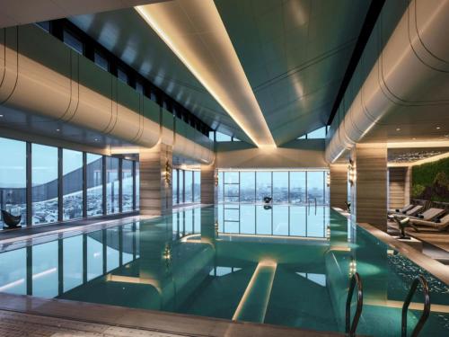 Bazén v ubytování HongQiao Primus Residence Apartment - National Exhibition Center nebo v jeho okolí