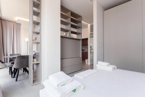 GuestHost - Porta Venezia - Modern Studio near Corso Buenos!